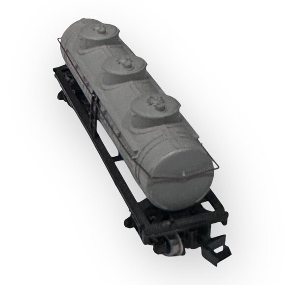 Firestone 42 Ft Three Dome Tank Car GATX30928 Bachmann N Scale Model 5428 w Box - Picture 15 of 16